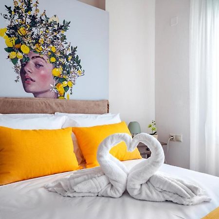 Luxury Town Center Suite Apt A2 Heraklion  ภายนอก รูปภาพ