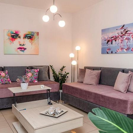 Luxury Town Center Suite Apt A2 Heraklion  ภายนอก รูปภาพ