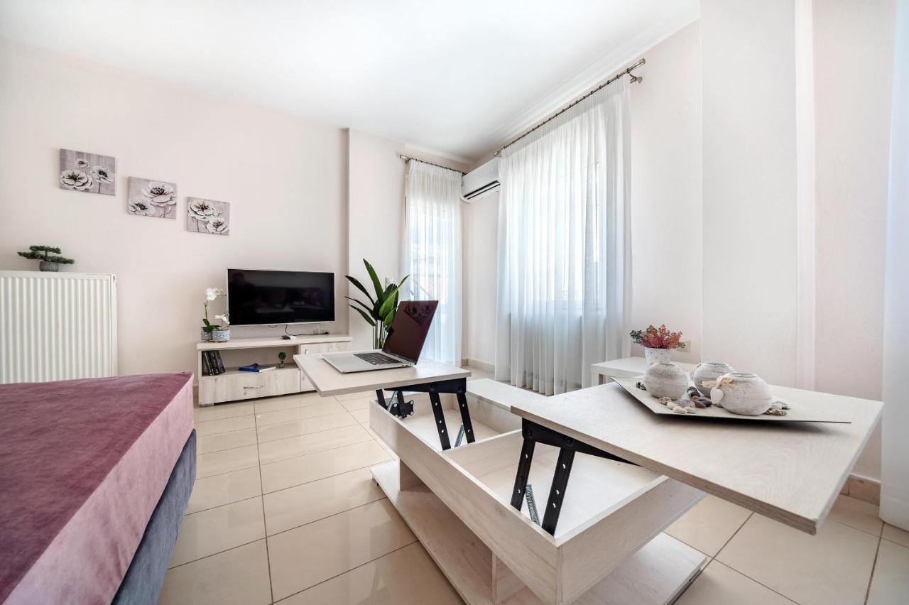 Luxury Town Center Suite Apt A2 Heraklion  ภายนอก รูปภาพ