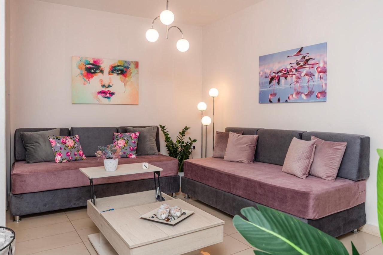 Luxury Town Center Suite Apt A2 Heraklion  ภายนอก รูปภาพ